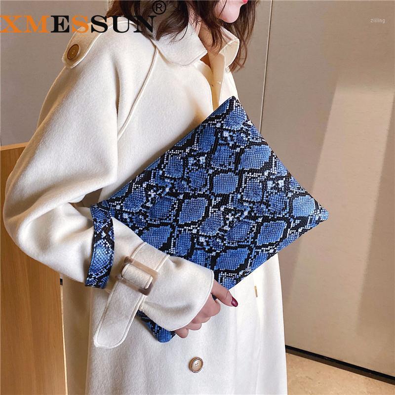 XMESSUN 2020 New Clutch Bag Snake Women's Pouch Fashion Envelope Bag Party Evening Python Clutch Bags Purse Ins F3601, White
XMESSUN 2020 New Clutch Bag Snake Women's Pouch Fashion Envelope Bag Party Evening Python Clutch Bags Purse Ins F3601, White