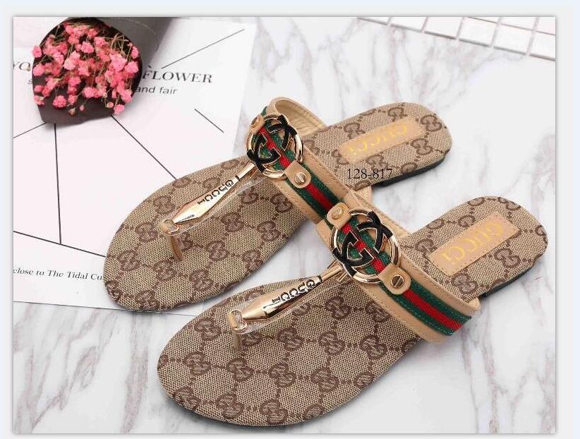 Summer Sandals Women Beach Shoes 2020 Fashion Woman Slide Sandals Ladies Flat Shoes Slip on Sandles Femme Designer size35-42
Summer Sandals Women Beach Shoes 2020 Fashion Woman Slide Sandals Ladies Flat Shoes Slip on Sandles Femme Designer size35-42