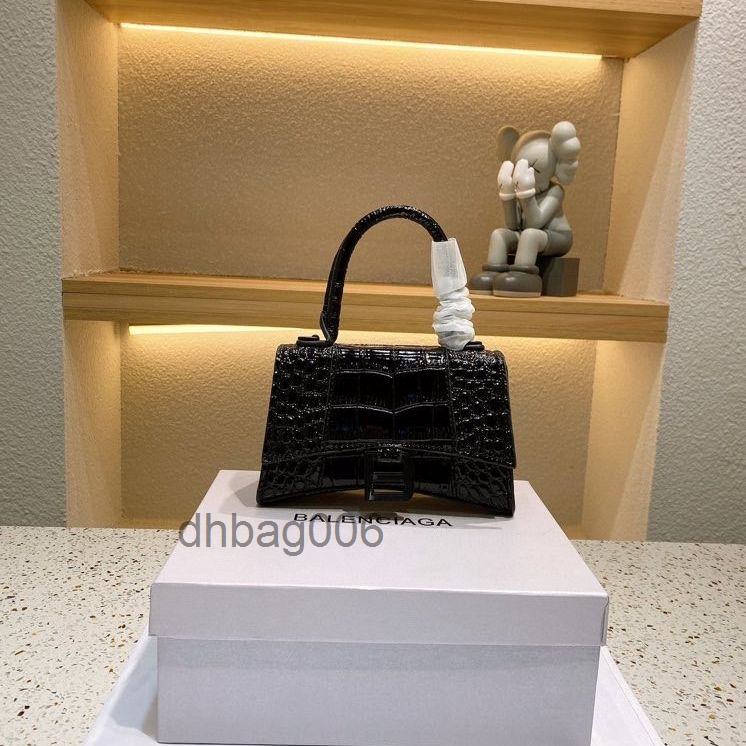 Bag Messenger 2022 Shoulder Women Hourglass Handbags Versatile Handbag Balencaigas Bag Fashion Crocodile EB0O, Black large size
Bag Messenger 2022 Shoulder Women Hourglass Handbags Versatile Handbag Balencaigas Bag Fashion Crocodile EB0O, Black large size