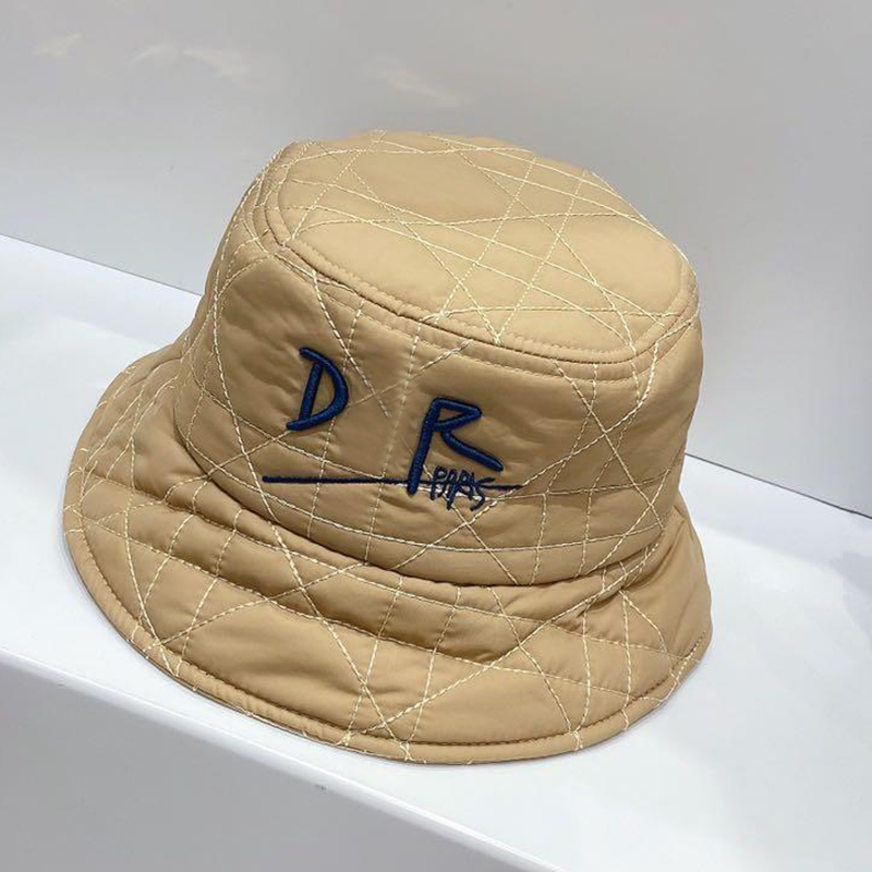 Designers Caps Hats Mens Letters Fashion Leisure Thickening Basin Of Warm Hat Fashion And Leisure Winter Hat No Box New Dq 20120802DQ, Black
Designers Caps Hats Mens Letters Fashion Leisure Thickening Basin Of Warm Hat Fashion And Leisure Winter Hat No Box New Dq 20120802DQ, Black