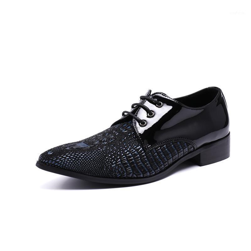 Men's shoes autumn and winter casual shoes men's Korean version of the trend of personality fashion wild small black1, Black
Men's shoes autumn and winter casual shoes men's Korean version of the trend of personality fashion wild small black1, Black