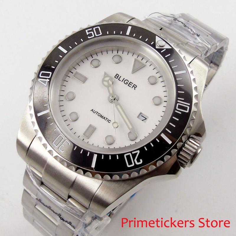 44mm white face black ceramic rotating bezel luminous stainless case automatic movement mens watch1, Bliger dial
44mm white face black ceramic rotating bezel luminous stainless case automatic movement mens watch1, Bliger dial