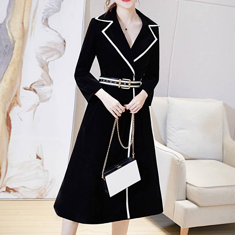 2020 autumn winter Trench coat female turn down collar Long New Korean temperament women' popular Outerwear trench coat women, Black
2020 autumn winter Trench coat female turn down collar Long New Korean temperament women' popular Outerwear trench coat women, Black