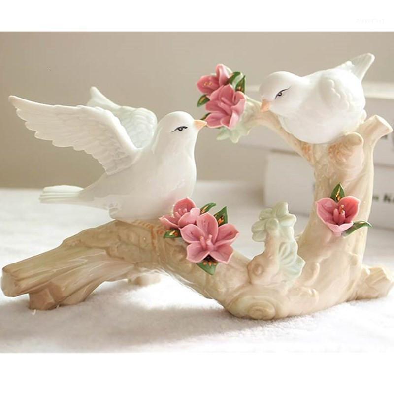 Decorative Objects & Figurines Ceramic Pigeons Bird White Dove Ornament Crafts Decoration Porcelain Animal Figurine Home
Decorative Objects & Figurines Ceramic Pigeons Bird White Dove Ornament Crafts Decoration Porcelain Animal Figurine Home