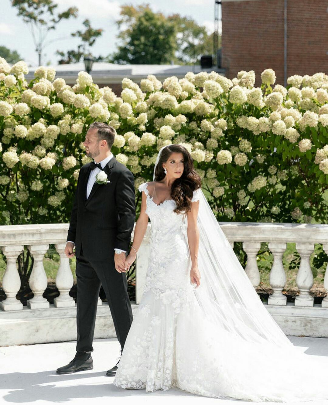 white mermaid wedding dresses plus size lace appliques boho bridal gowns with veil sweep train robes de marie