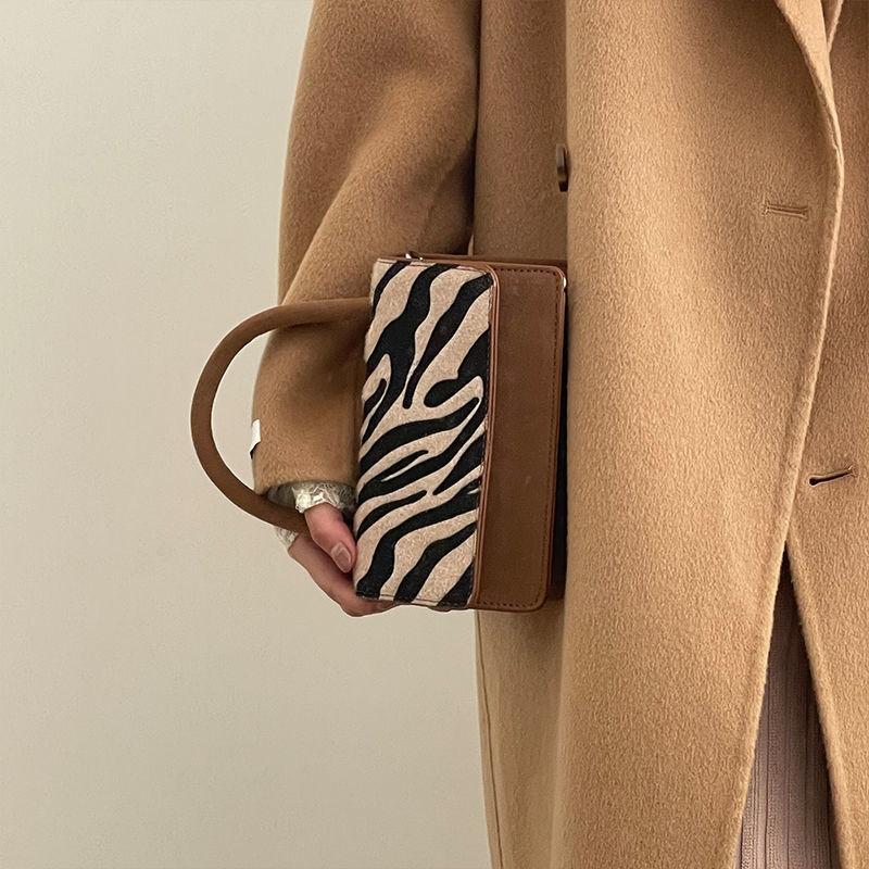 Vintage Fashion Bags Mini Small Bag PU Leather Chain Women Shoulder Bag Crossbody Bags Tote Women's Handbags Purses, Women bag
Vintage Fashion Bags Mini Small Bag PU Leather Chain Women Shoulder Bag Crossbody Bags Tote Women's Handbags Purses, Women bag
