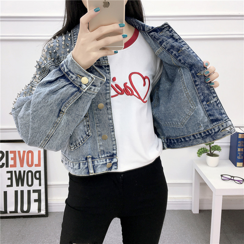 Retro Women's Denim Jacket With Rivet 2019 Spring Streetwear Long Sleeve Pockets Ladies Jean Jackets Loose Short Outwear Femme T200319