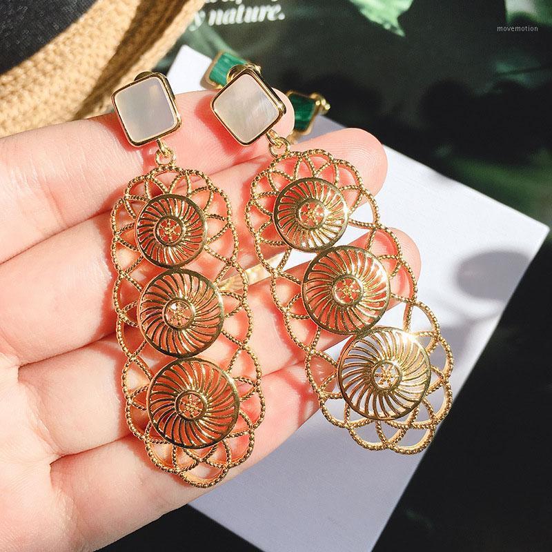 Popular personality woman earrings flower long pendant stainless steel does not change color 2020 fashion new luxury jewelry1
Popular personality woman earrings flower long pendant stainless steel does not change color 2020 fashion new luxury jewelry1