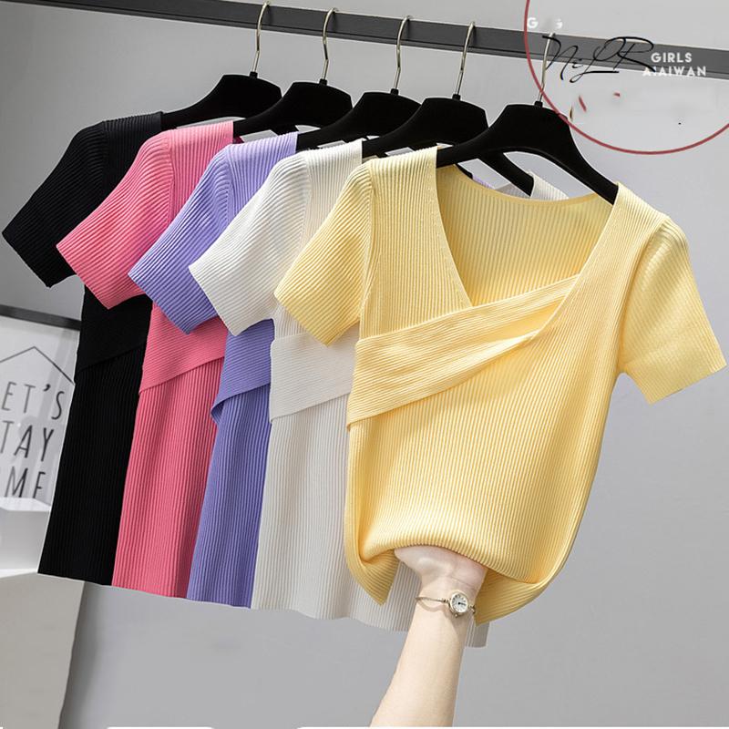 Women's Sweaters AOSSVIAO Sexy V Neck Sweater Fashion Jersey Women Spring 2022 Summer Pullover Jumper Truien Dames, White;black
Women's Sweaters AOSSVIAO Sexy V Neck Sweater Fashion Jersey Women Spring 2022 Summer Pullover Jumper Truien Dames, White;black