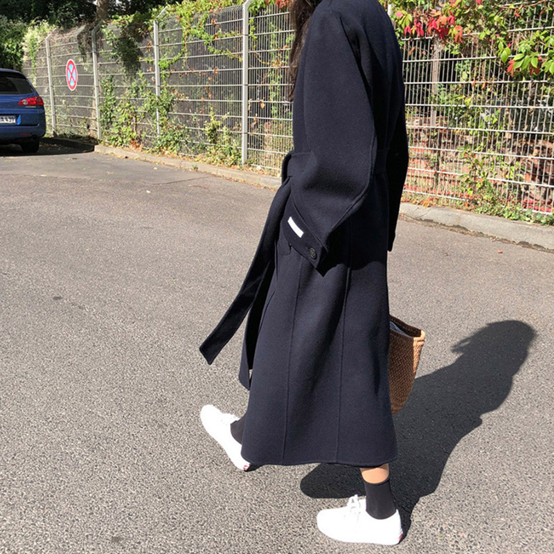 Korean Winter Fat-Sleeved Lacing Belt Long Loose Bathrobe Woolen Overcoat Jacket Warm Thicked Pure Color Wool Coat Women 201222
