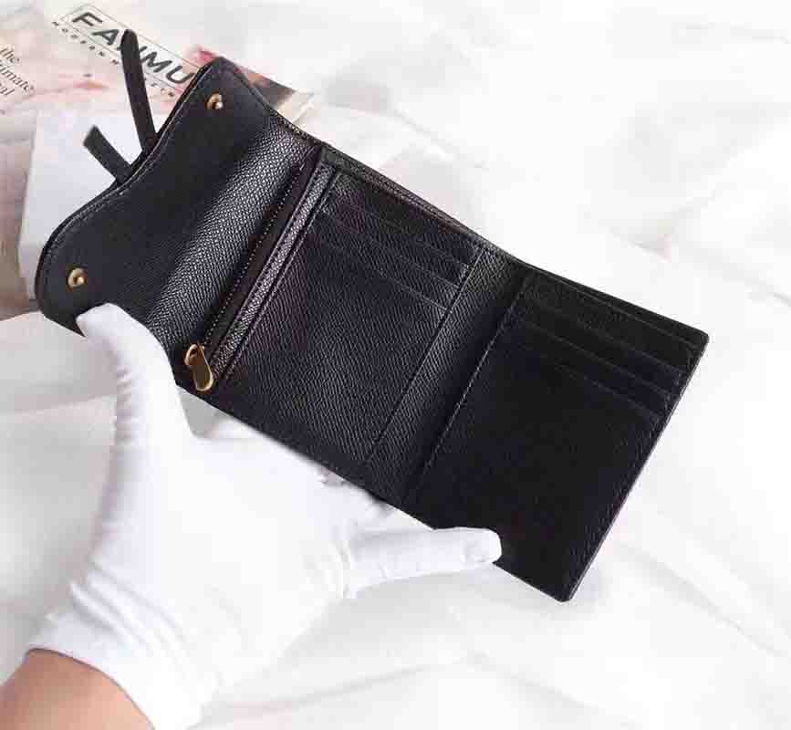 Handbags Purses Fashion New Simple Square Card Holder Black Color Lady Wallet 3 Fold Handbag Multi-function Multi-card Bag Wallets
Handbags Purses Fashion New Simple Square Card Holder Black Color Lady Wallet 3 Fold Handbag Multi-function Multi-card Bag Wallets