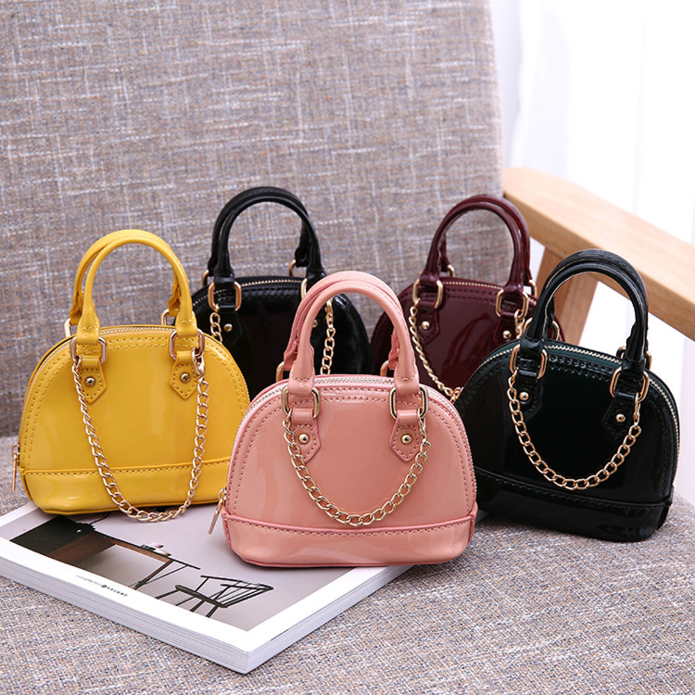 Handbag Lovely Mini Kids Purse Shoulder Bags Teenager Girls Princess Pu Shell Bag Cute Christmas Gifts for Little Girls Kids Bags, As show
Handbag Lovely Mini Kids Purse Shoulder Bags Teenager Girls Princess Pu Shell Bag Cute Christmas Gifts for Little Girls Kids Bags, As show