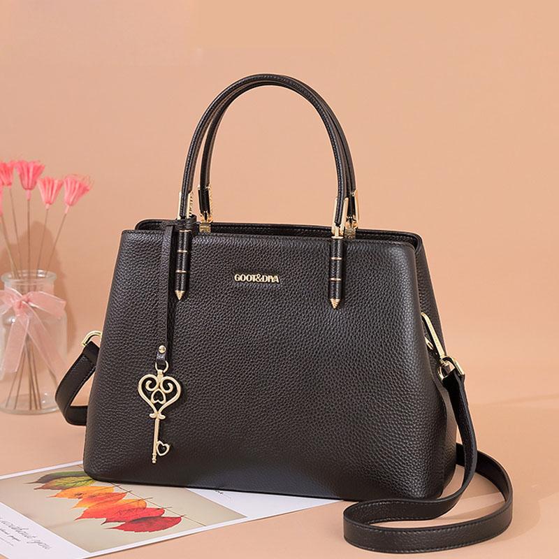 Women Genuine Leather Bag Fashion Real Cowhide Leather Handbags Women Purse Luxury Handbags Bags Designer, Black
Women Genuine Leather Bag Fashion Real Cowhide Leather Handbags Women Purse Luxury Handbags Bags Designer, Black