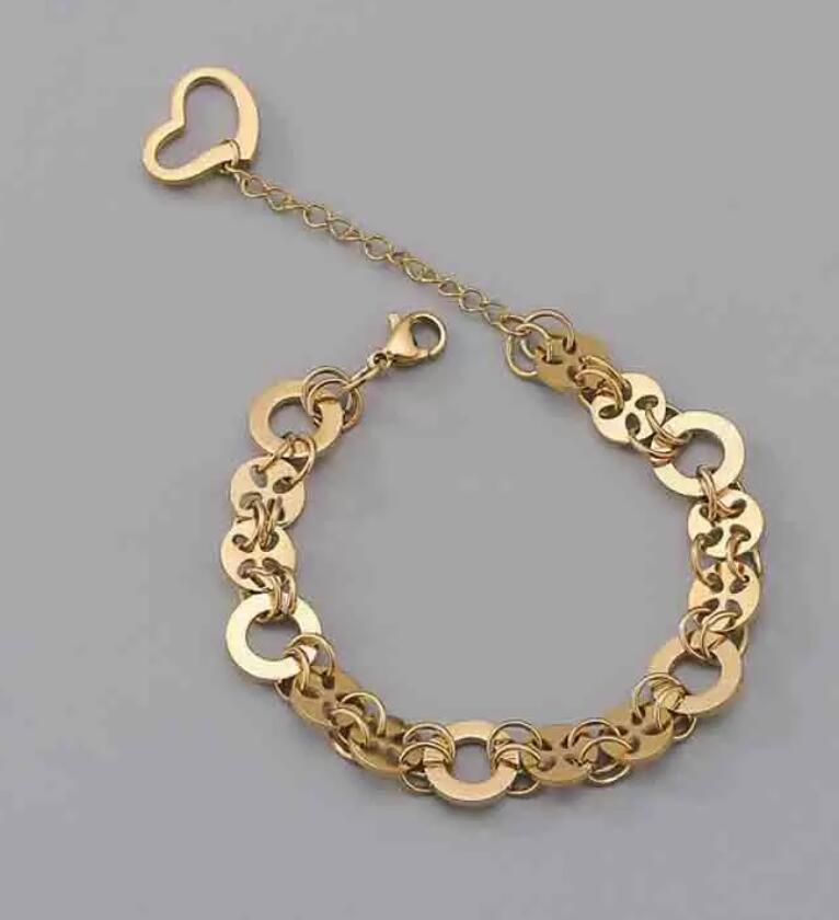 2022 Designer Chain High Quality Vintage Solid Color Charm Bracelet Ladies Stainless Steel Jewelry Gift Party Gift
2022 Designer Chain High Quality Vintage Solid Color Charm Bracelet Ladies Stainless Steel Jewelry Gift Party Gift