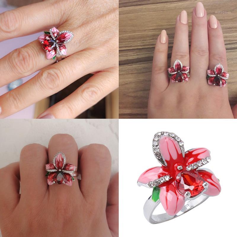 Women Unique Rings Fashion Jewelry Rose Lotus Ring Bridal Party Engagement Wedding Rings Charm Jewelry Female Gift Flower1
Women Unique Rings Fashion Jewelry Rose Lotus Ring Bridal Party Engagement Wedding Rings Charm Jewelry Female Gift Flower1