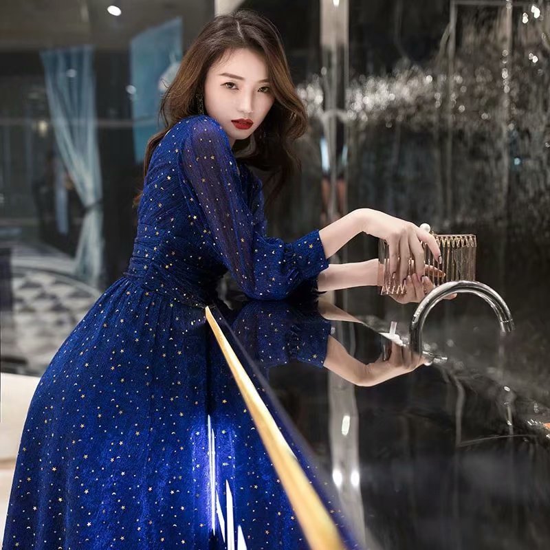2021 New Robe Soiree Blue Decorate on v Clothes Three Tri-master Dressed Party...1087*silver Star to Ground RO9X evening
2021 New Robe Soiree Blue Decorate on v Clothes Three Tri-master Dressed Party...1087*silver Star to Ground RO9X evening