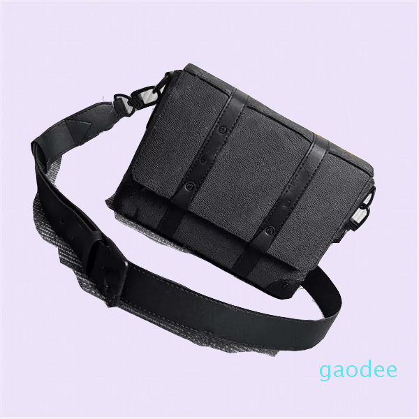 Men Handbags Luxury Designers Bags Small rectangular Trunk postman bag Detachable and adjustable strap for comfortable carrying, Gift bag
Men Handbags Luxury Designers Bags Small rectangular Trunk postman bag Detachable and adjustable strap for comfortable carrying, Gift bag