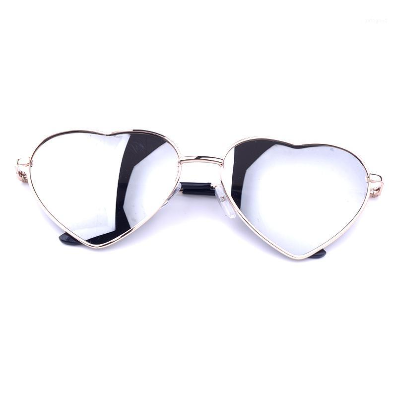 Sunglasses Wholesale-Unique Design Women Metal Frame Mirror Lens Fashion Sun Glasses Heart Shaped UV Protection Eyewear Eyeglass1
Sunglasses Wholesale-Unique Design Women Metal Frame Mirror Lens Fashion Sun Glasses Heart Shaped UV Protection Eyewear Eyeglass1