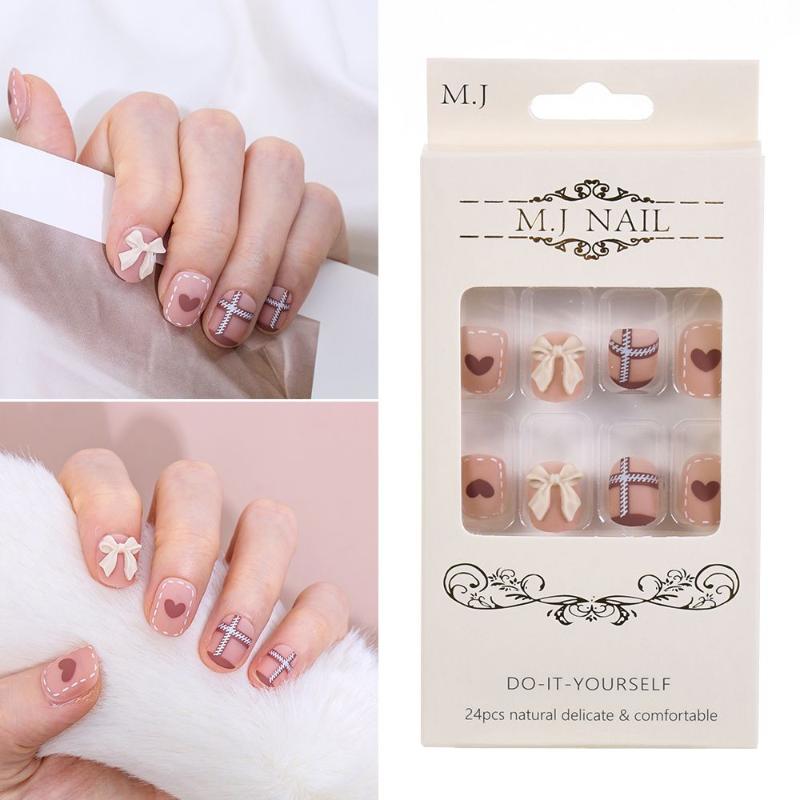 False Nails 24pcs Artificial Full Cover Love Heart Design Wear Short Paragraph Fashion Manicure Patch Press On Fake Art, Red;gold
False Nails 24pcs Artificial Full Cover Love Heart Design Wear Short Paragraph Fashion Manicure Patch Press On Fake Art, Red;gold