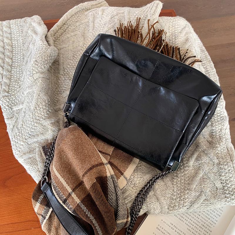 Handbags Shoulder Bag Pu Leather Luxury Women Bags Vintage Designer Crossbody Messenger Bag Large Capacity Tote Female Purse, Black
Handbags Shoulder Bag Pu Leather Luxury Women Bags Vintage Designer Crossbody Messenger Bag Large Capacity Tote Female Purse, Black
