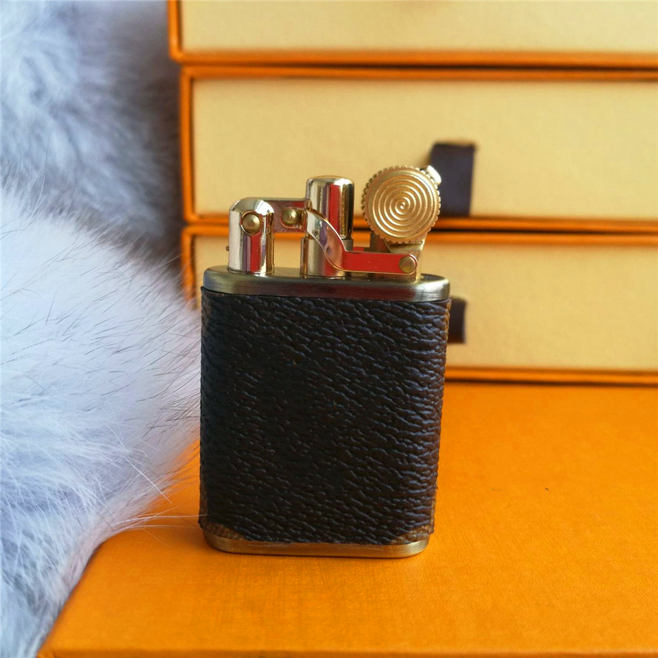 ILIV Leather Kerosene Lighter Collectable Wind proof Pure Copper Thin Fuel Compact Key Chain Petrol Grinding Wheel Lighters Outdoor Tools Christmas present от DHgate WW