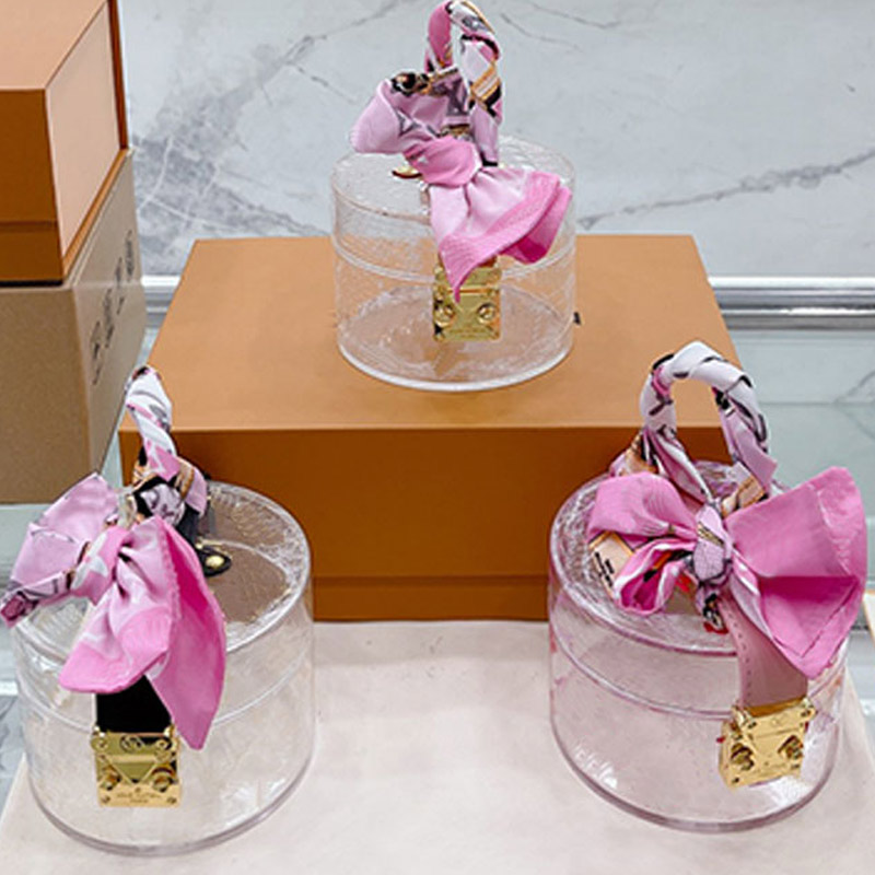 Cosmetic Bag Handbag Purse Clutch Bags Fashion Transparent PVC Gold Hardware Lock Ribbon Decoration Transparent Letter Printing Women Handbags, White letters
Cosmetic Bag Handbag Purse Clutch Bags Fashion Transparent PVC Gold Hardware Lock Ribbon Decoration Transparent Letter Printing Women Handbags, White letters