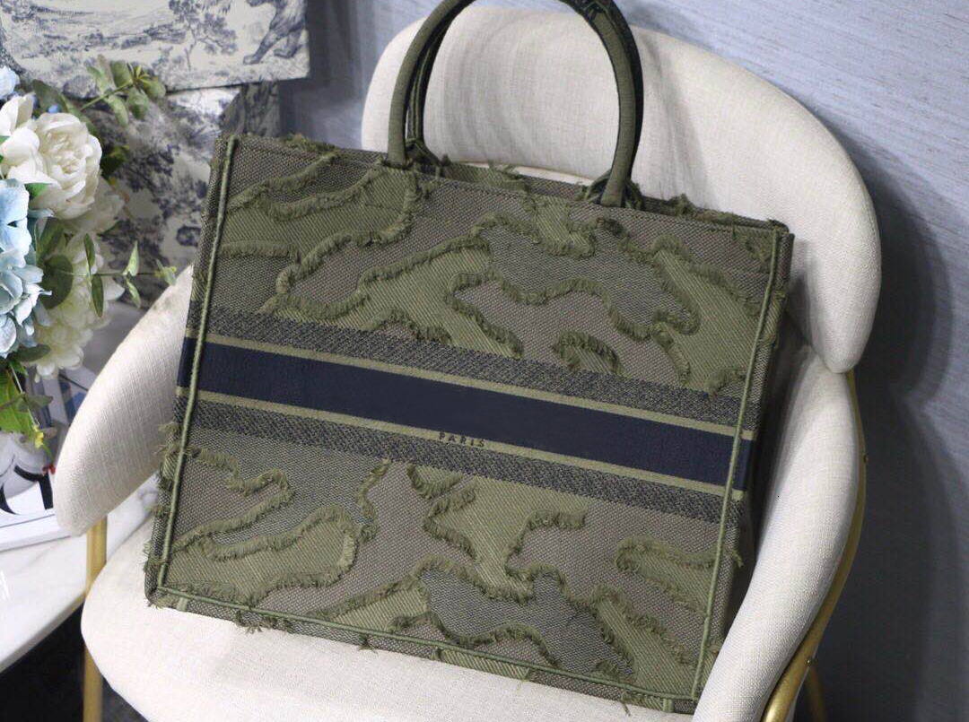 New Fashion shopping bag luxury women canvas handbag brand large tote book bag Top Quality Ladies tote Handbag Shoulder Bag free shipping
New Fashion shopping bag luxury women canvas handbag brand large tote book bag Top Quality Ladies tote Handbag Shoulder Bag free shipping