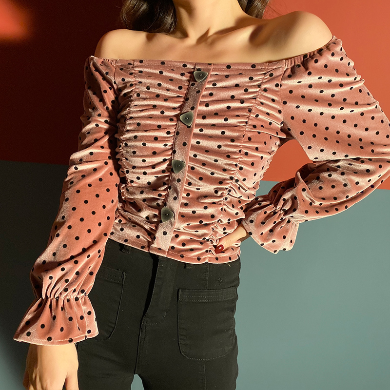 2021 New Vintage Velvet Polka Dot Off the Shoulder Plied Top Elastic Slash Neck Butterfly Female Sleeve Sweaters 41HC, Beige
2021 New Vintage Velvet Polka Dot Off the Shoulder Plied Top Elastic Slash Neck Butterfly Female Sleeve Sweaters 41HC, Beige