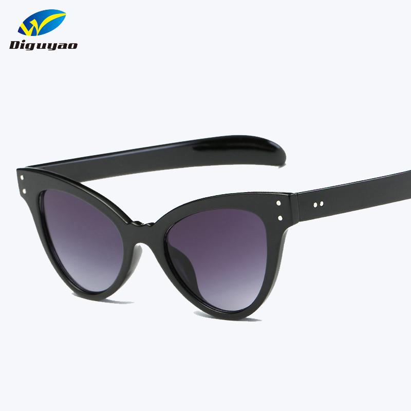 DIGUYAO 2020 NEW Cat Eye Brown Frame Rivet Sunglasses Women Designer Ladies Sun Glasses For Men gafas sol Female
DIGUYAO 2020 NEW Cat Eye Brown Frame Rivet Sunglasses Women Designer Ladies Sun Glasses For Men gafas sol Female