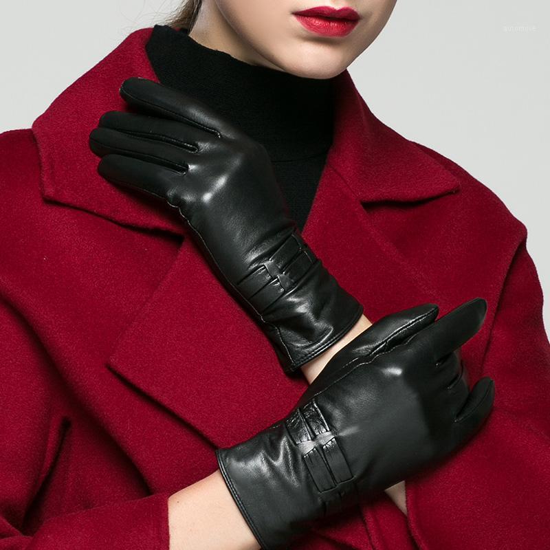 Real Leather Gloves Female Winter Thicken Plus Velvet Short Touchscreen Goatskin Lady Driving Anti-Wind Woman's Gloves K703S1
Real Leather Gloves Female Winter Thicken Plus Velvet Short Touchscreen Goatskin Lady Driving Anti-Wind Woman's Gloves K703S1