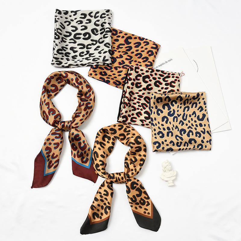 70*70cm Square Silky Scarf Digital Print Neckwear Women Fashion Trendy Head Scarf Foulard1
70*70cm Square Silky Scarf Digital Print Neckwear Women Fashion Trendy Head Scarf Foulard1