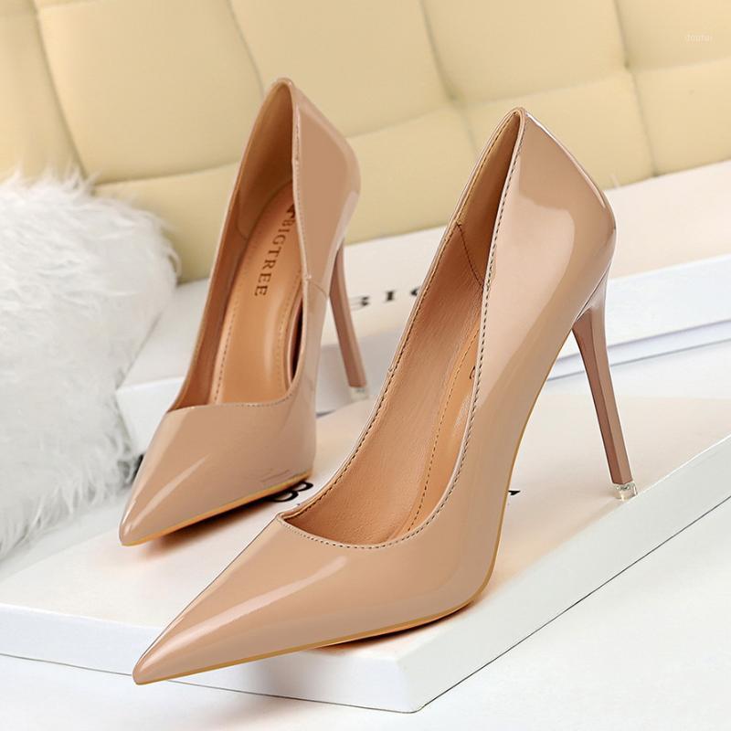BIGTREE High Heels 10.5cm Black Pumps Silver High Heels Wedding Shoes Nude Pumps Bridal Shoes Estiletos Mujer 2020 Women1
BIGTREE High Heels 10.5cm Black Pumps Silver High Heels Wedding Shoes Nude Pumps Bridal Shoes Estiletos Mujer 2020 Women1