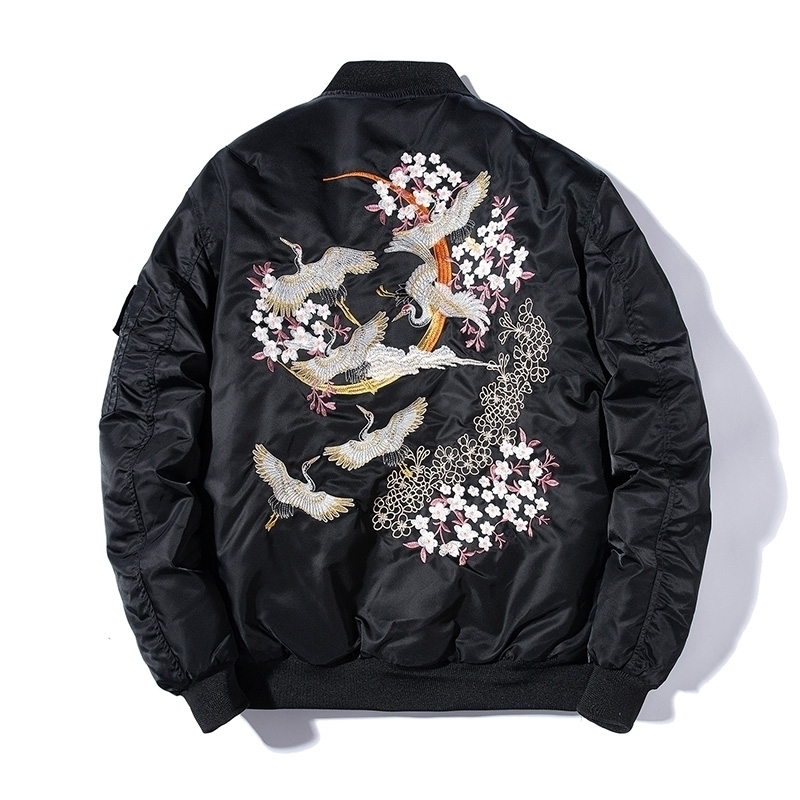 Embroidery Bomber Jacket Men Thin Bird Floral Pilot Jacket Male Japan Harajuku Baseball Jacket Spring Autumn Streetwear 201123, Armygreen
Embroidery Bomber Jacket Men Thin Bird Floral Pilot Jacket Male Japan Harajuku Baseball Jacket Spring Autumn Streetwear 201123, Armygreen