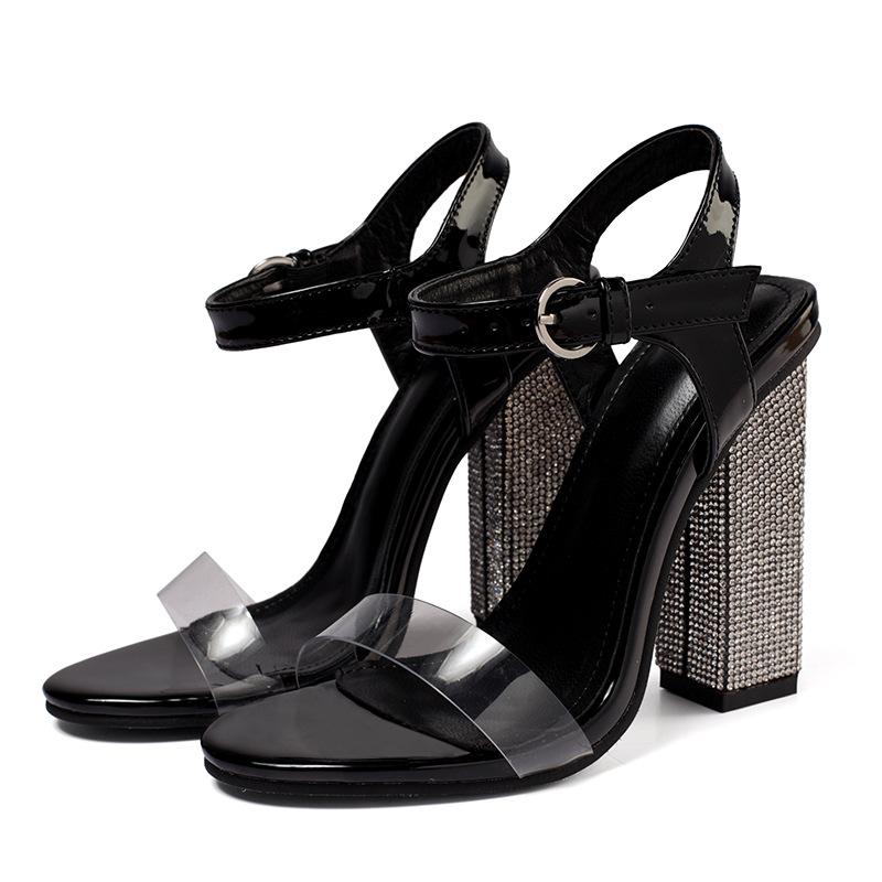 Large size sandals women's European and American thick heel single shoes one word buckle high heel sandals solid color women's s, Beige
Large size sandals women's European and American thick heel single shoes one word buckle high heel sandals solid color women's s, Beige