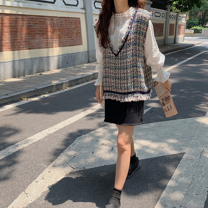 Vintage Women's Sweaters Vest Autumn Casual V-Neck Tassel Sleeveless Knitted Sweaters Female Loose Sweater Pullover 201023
