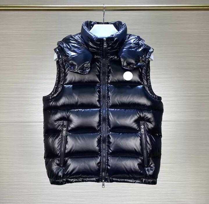 Designer MAYA france mens down vests French Embroidery badge luxury women coats, 002
Designer MAYA france mens down vests French Embroidery badge luxury women coats, 002