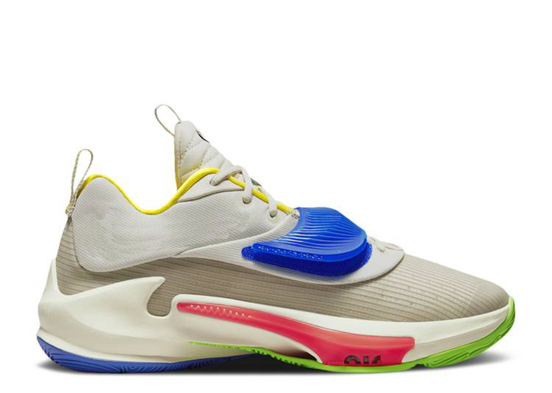 2021 Zoom Freak 3 Primary Colors Basketball shoes For Sale DA0694-100 Top Quality Men Women Sports Sneakers With Box
2021 Zoom Freak 3 Primary Colors Basketball shoes For Sale DA0694-100 Top Quality Men Women Sports Sneakers With Box
