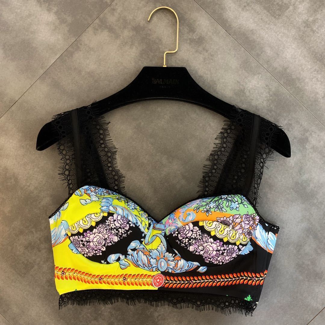 Summer New Lace Shoulder Strap Color Vest with High Waist Shorts Set Girl Holiday Seaside Two Piece Sets Outfit Nancylim Women T200325