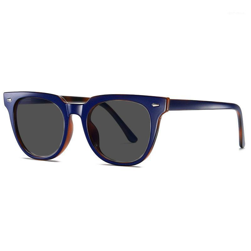 2020 New Bifocal Reading Sun Glasses Women Men Presbyopia Eyeglasses Cat Eye Sunglasses Diopter +1.0 To +4.0 FML1
2020 New Bifocal Reading Sun Glasses Women Men Presbyopia Eyeglasses Cat Eye Sunglasses Diopter +1.0 To +4.0 FML1
