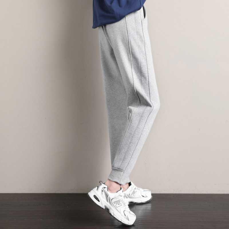 Winter Fleece Cotton Sweatpants Sports Pants Women Joggers High Waist Workout Pants For Women Jogging Sports Running Trousers, Dark grey
Winter Fleece Cotton Sweatpants Sports Pants Women Joggers High Waist Workout Pants For Women Jogging Sports Running Trousers, Dark grey