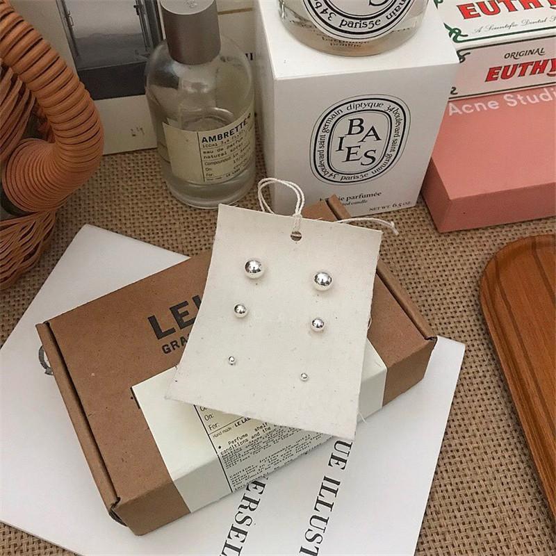 RUIYI Real 925 Sterling Silver Women Vintage Classic Round Beads Stud Earrings Girls 3mm 4mm 5mm 6mm 7mm 8mm Ear Studs Earrings
RUIYI Real 925 Sterling Silver Women Vintage Classic Round Beads Stud Earrings Girls 3mm 4mm 5mm 6mm 7mm 8mm Ear Studs Earrings