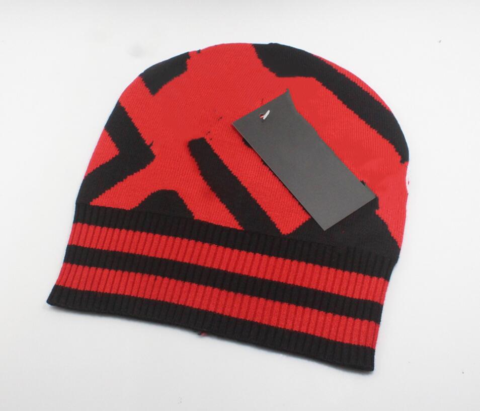 New knitted hats for men and women, winter warm hats, European and American fashion knitted winter hats, Blue;gray
New knitted hats for men and women, winter warm hats, European and American fashion knitted winter hats, Blue;gray