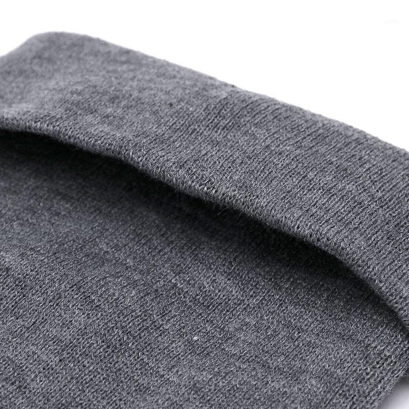 High Quality Cotton Letter Very Cool Casual Beanies For Men Women Fashion Knitted Winter Hat Hip-hop Skullies Hat1
High Quality Cotton Letter Very Cool Casual Beanies For Men Women Fashion Knitted Winter Hat Hip-hop Skullies Hat1