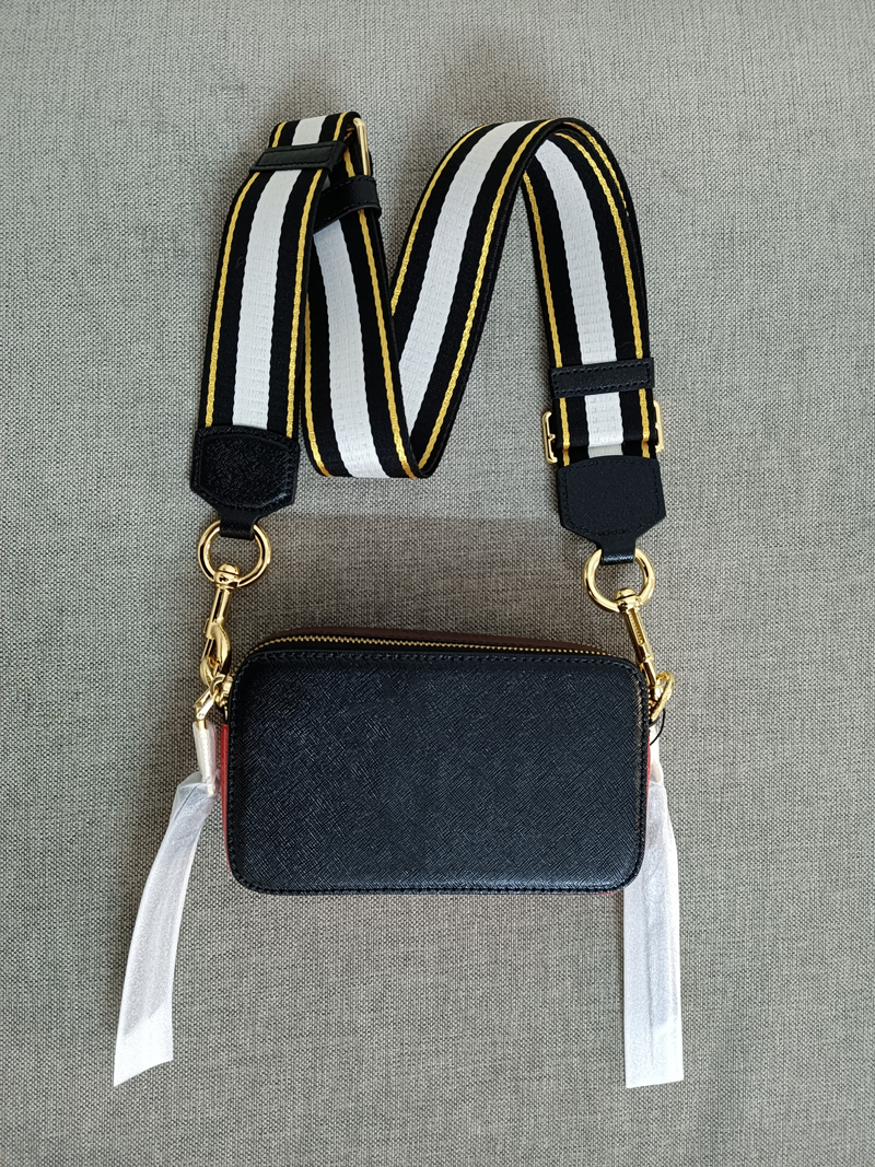 fashion 2021 leather shoulder bag MJ bag ladies black handbag designer famous brand bag ladies Marc Small camera crossbody
fashion 2021 leather shoulder bag MJ bag ladies black handbag designer famous brand bag ladies Marc Small camera crossbody