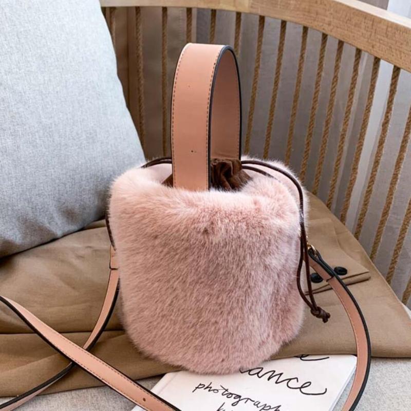 Elegant Female Tote Bucket Bag 2021 Fashion New High quality Soft Plush Women's Designer Handbag Travel Shoulder Messenger Bag, Black
Elegant Female Tote Bucket Bag 2021 Fashion New High quality Soft Plush Women's Designer Handbag Travel Shoulder Messenger Bag, Black