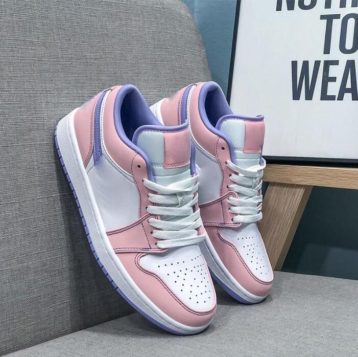 2022 Mens Low Cut OG basketball shoes 1s Bordeaux University Blue dark mocha bred shadow UNC twist seafoam men women Sneakers trainers, 1s (10)
2022 Mens Low Cut OG basketball shoes 1s Bordeaux University Blue dark mocha bred shadow UNC twist seafoam men women Sneakers trainers, 1s (10)