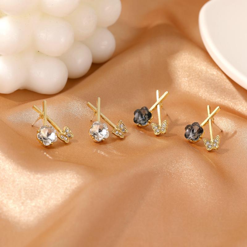 New Wholesale Korean Fashion Cross Floral Rhinestone Butterfly Stud Earrings Luxury Women Gift
New Wholesale Korean Fashion Cross Floral Rhinestone Butterfly Stud Earrings Luxury Women Gift