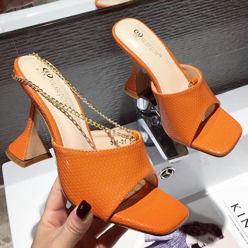 2021 Summer Fashion Women Hoof High Heels Sandals Metal Chain Leather Orange Sandals Square Toe White Ladies Party Shoes, Black 
2021 Summer Fashion Women Hoof High Heels Sandals Metal Chain Leather Orange Sandals Square Toe White Ladies Party Shoes, Black