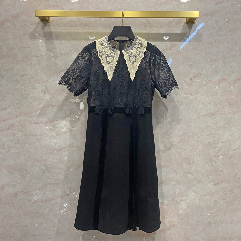 Lace water soluble embroidered collar dress 2-piece women' new suspender lining petticoat doll collar banquet dress, Black
Lace water soluble embroidered collar dress 2-piece women' new suspender lining petticoat doll collar banquet dress, Black