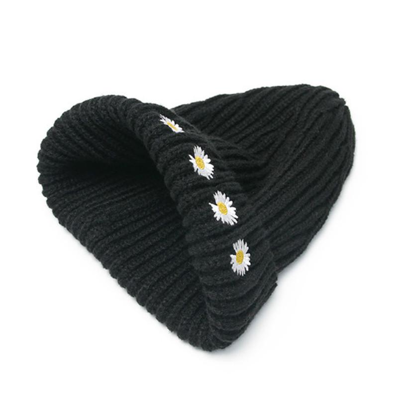 INS design men and women casual beanie warm knitted winter hat fashion solid hip-hop beanie hat unisex cap wholesale
INS design men and women casual beanie warm knitted winter hat fashion solid hip-hop beanie hat unisex cap wholesale